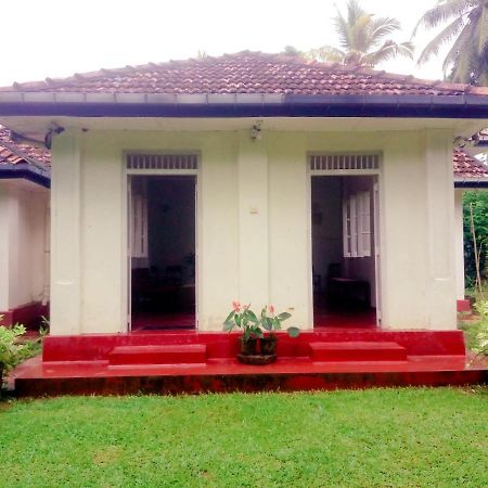 Kasland Bungalow Villa Hikkaduwa Buitenkant foto